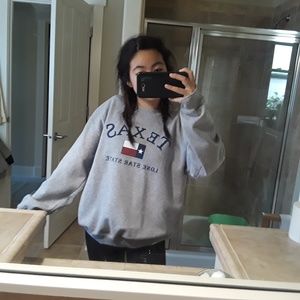 Gildan Sweaters - Texas Sweatshirt Gildan Sweaters - Texas Sweatshirt